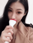 Preenchedor Labial LipsLux | Lábios Carnudos, Sem Agulhas