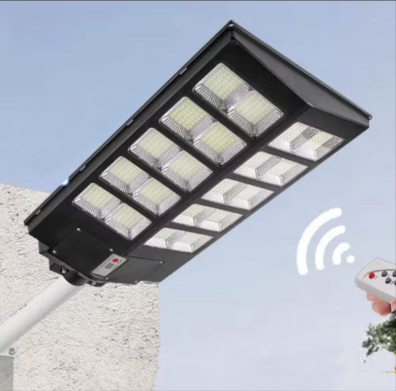 Luminária Solar SmartPower | Economia Inteligente e Segurança para Seu Espaço